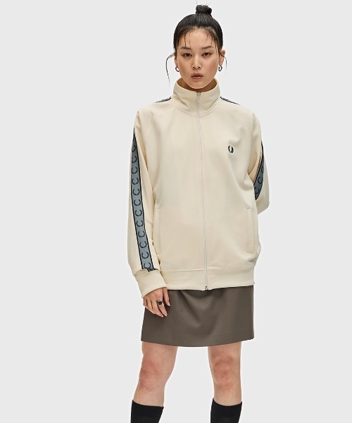 フレッドペリー　トラックジャケット　ベージュ FRED PERRY ジャージ Contrast Tape Track Jacket／フレッド
