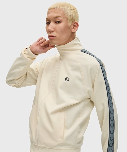 Fred Perry ベージュ トラックジャケット FRED PERRY ジャージ Contrast Tape Track Jacket／フレッド