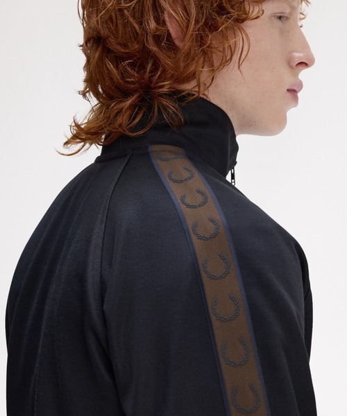 FRED PERRY（フレッドペリー） ジャージ Contrast Tape Track Jacket