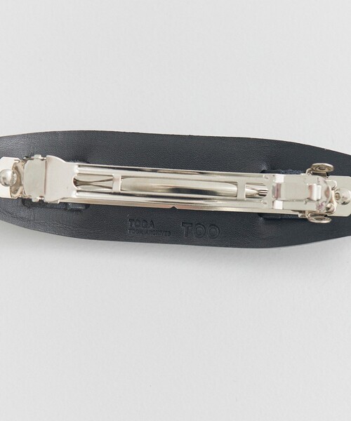 【新品未使用】TOGA TOO レザーバレッタ　黒 TOGA（トーガ） ヘアクリップ 「TOGA TOO/トーガトゥ」Metal leather
