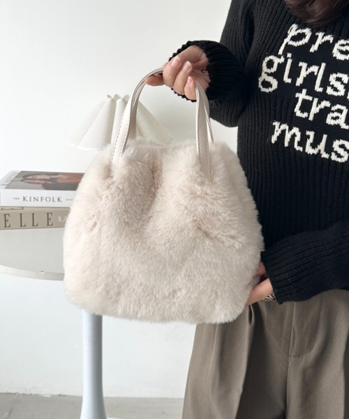 SALE❗️可愛い❗️ファーショルダーバッグ ADDITION STORE ショルダーバッグ バッグ ＼ふわふわカワイイ