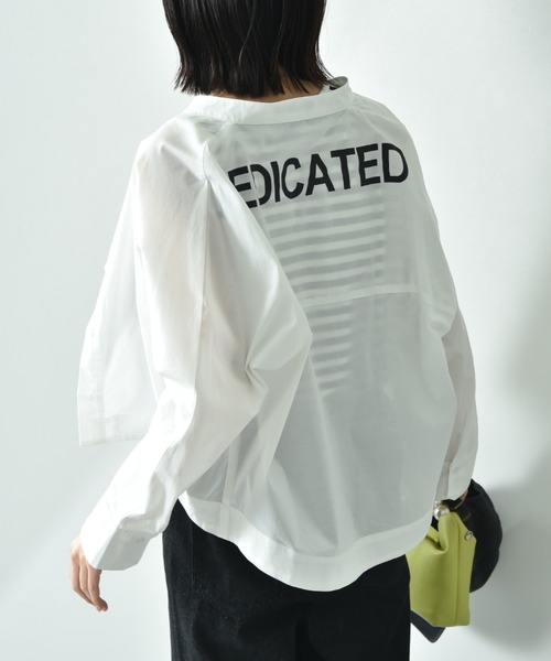 ブラウス シャツ ＢＡＣＫプリントドルマンシャツ レディース