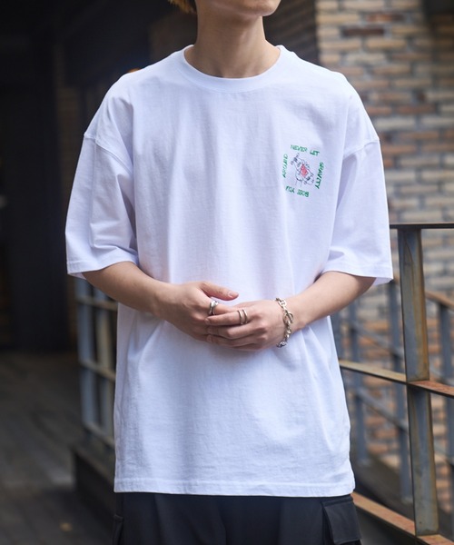 AIRWALK tシャツ 「AIRWALK」ワンポイントグリップスケート