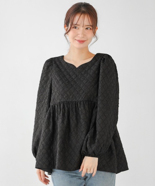 今週のおすすめ製品 Fit ハートネックダイヤジャガードペプラムトップス more トップス