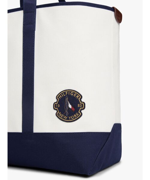 TOMMY HILFIGER（トミー・ヒルフィガー） トートバッグ サマートート