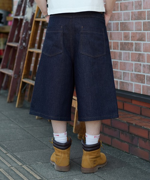 スタッズリジットデニムバギーショーツ(海外ストリート) STUDDED RIGID DENIM BAGGY SHORTS／スタッズリジットデニム