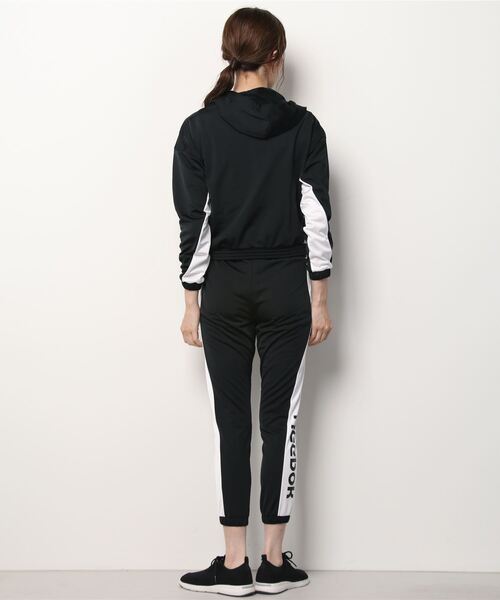 新品未開封♡ リーボック レディス セットアップ 上下セット XOTサイズ Reebok - 稀少【リーボック×カーディビー】限定コラボ 上下