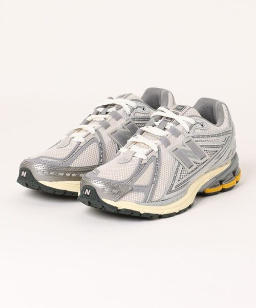 「New Balance」 ローカットスニーカー 24.5cm チャコールグレー レディース