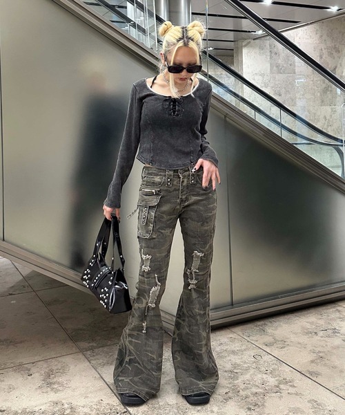 sedacle girl（セダクルガール） パンツ 迷彩スタッズベルボトム