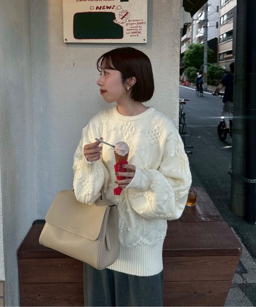lawgy（ラウジー） ニット セーター pattern rhombus volume sleeve