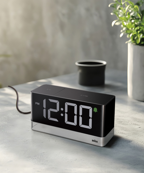 Braun デジタルアラームクロック ブラック BRAUN（ブラウン）BC14 デジタルクロック ブラック | LIVING MOTIF
