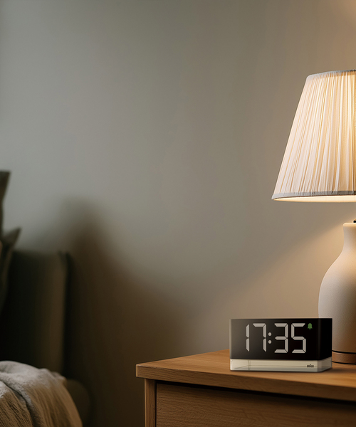 BRAUN（ブラウン） 時計 BRAUN DIGITAL ALARM CLOCK BC27B : ZOZOTOWN