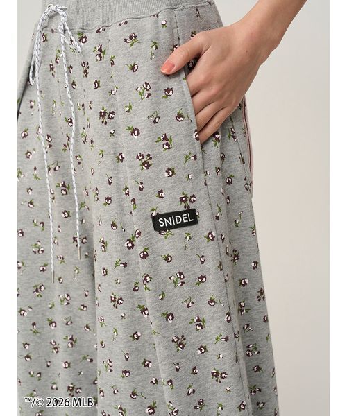 SNIDEL（スナイデル） パンツ 「MLB」Sustainableスウェットワイド