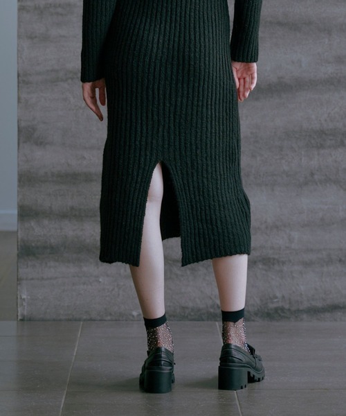 Lil Ambition（リルアンビション） ワンピース オフショルダーカラー