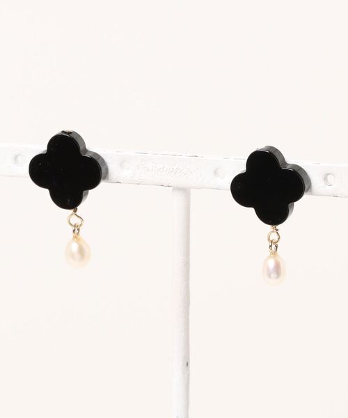 クローバーオニキスピアス CERCA ピアス september/clover オニキス＋drop pearl レディース