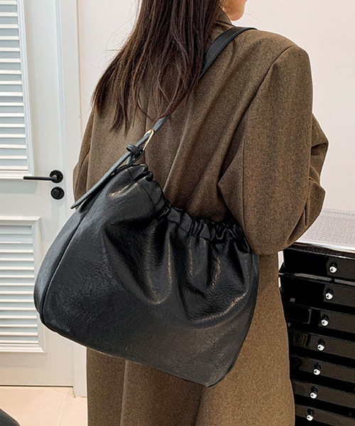 Bloomy Shoulder Bag ギャザー レザーショルダーバッグ ショルダーバッグ バッグ ドロストギャザーショルダーバッグ