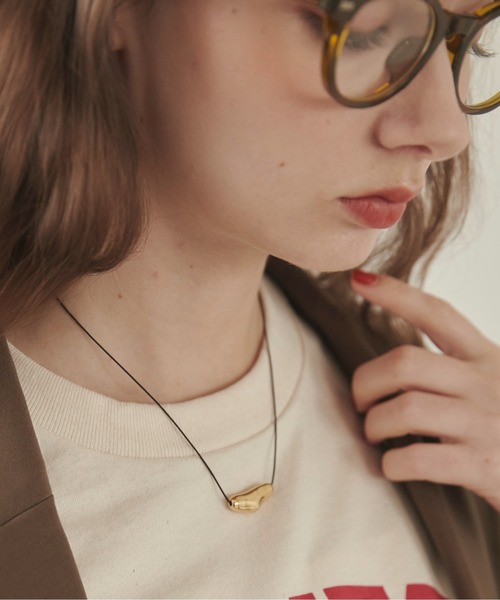 【Chloe】 レターズ チョーカーネックレス Chloé クロエ ペタルネックレス の金色 CHC24WFO47CB79DC | Chloé JP