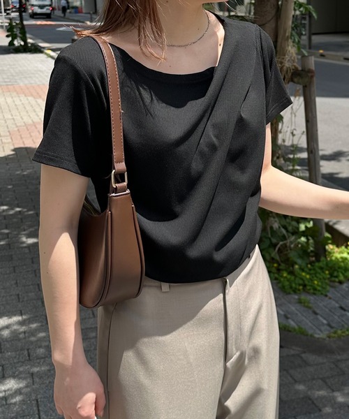 SOLOTRE 売れ筋商品|||ソロトレ Tシャツ トップス レディース Tops Black Black wide sleeved t-shirt - Plan C