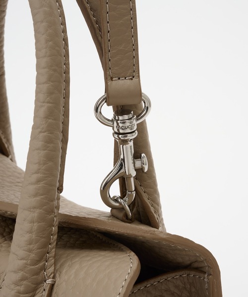 IACUCCI（イアクッチ） ショルダーバッグ バッグ ラーナ S ALCE