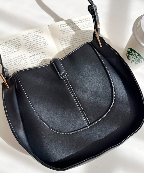 moment+ ショルダーバッグ バッグ 配色ステッチワンハンドルラウンド