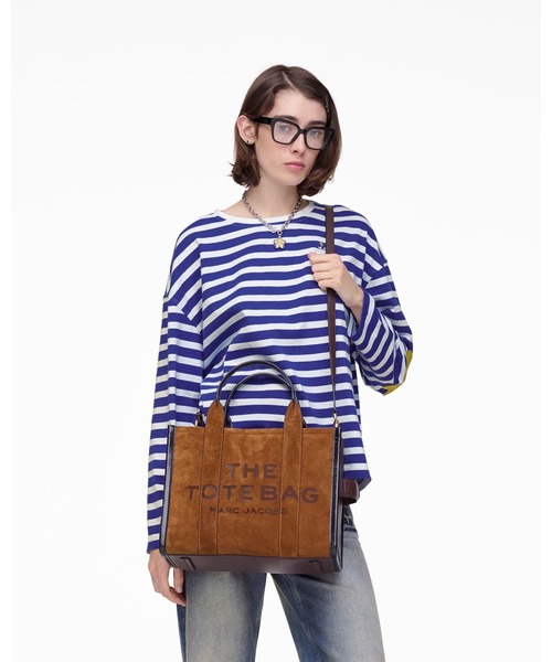 MARC JACOBS デニム　ロゴトートバッグ　A4可　肩掛け　大容量 MARC JACOBS デニム ロゴトートバッグ A4可 肩掛け 大容量