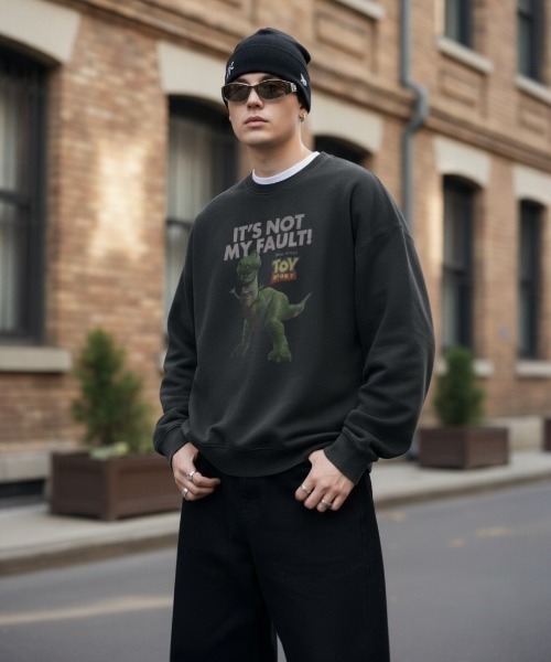 Disney（ディズニー） トレーナー スウェット ピグメントトレーナー