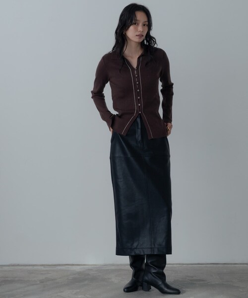 sharespirit レア　本革スカート　スタッズとチェーンデザイン sharespirit レア 本革スカート スタッズとチェーンデザイン - メルカリ