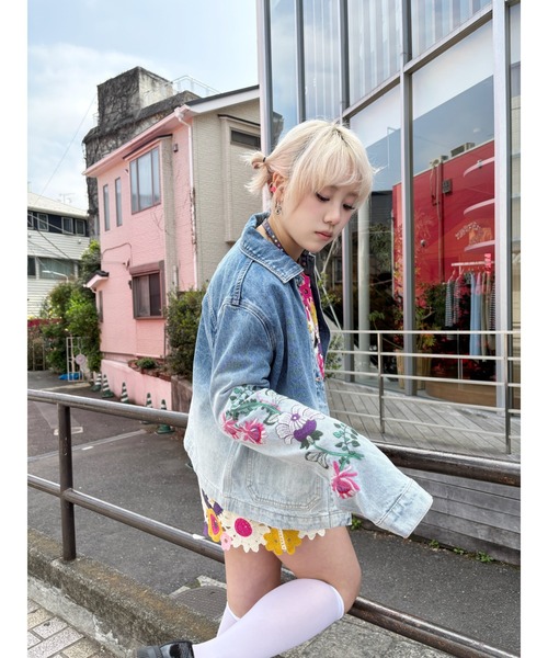 Desigual（デシグアル） デニムジャケット gジャン カラフル花柄刺繍