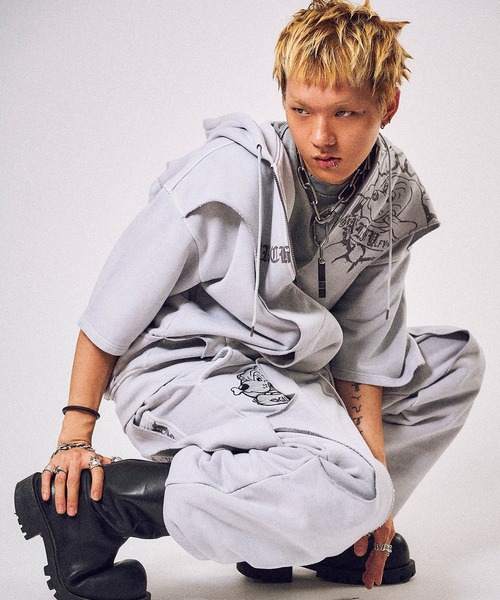 GALFY x IMVAL 半袖パーカー グレー GALFY（ガルフィー） パーカー 「GALFY/ガルフィー」穴の向こうにわん