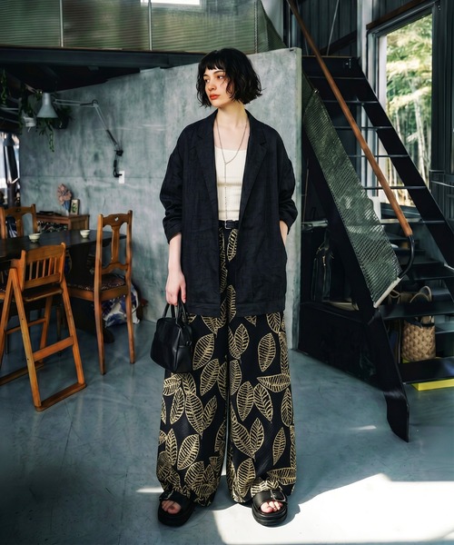 ワイドパンツ パンツ リーフ柄 ロング 綿100 ワイドパンツ レディースの画像