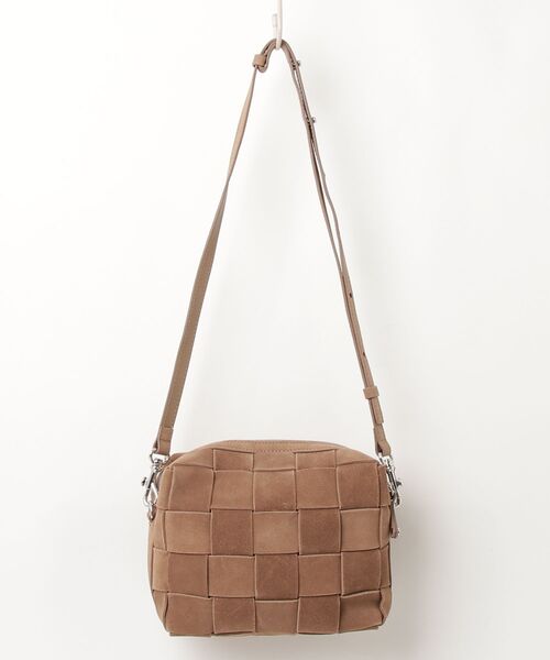 IACUCCI（イアクッチ） ベルタ SUEDE CERVO ショルダーバッグ 