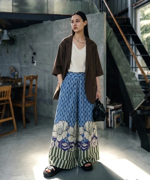 ワイドパンツ パンツ 花柄 綿100 ワイドパンツ レディースの画像