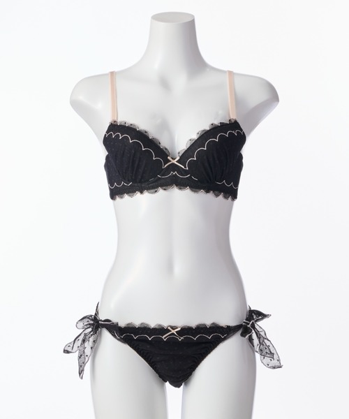 Dolce Fiora（ドルチェ フィオラ） ブラジャー ショーツセット 「ノン