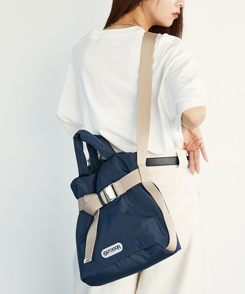 新品未使用 OUTDOOR ネイビー 別注ベルト付きパデッドトートバッグ OUTDOOR PRODUCTS/別注ベルト付きパデッドトートバッグ 限定展開