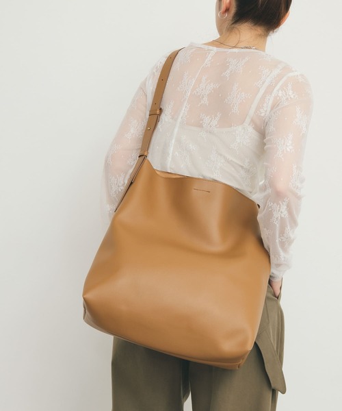 familiar バケットバッグ Woman ホワイト レザー バケット バッグ ミニ