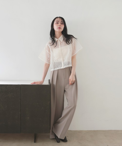 【美品】 45R 布天竺カットワークTシャツ シャツ ブラウス 刺繍　 レース 美しいカットワークの花レースシャツトップス（シャツ/ブラウス