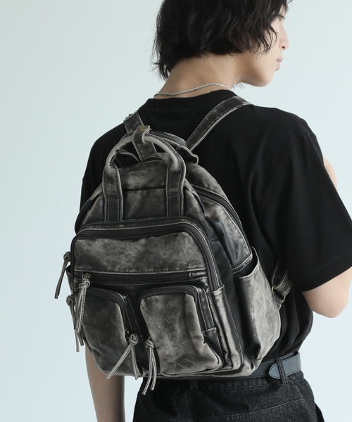 デイバック リュック ヴィンテージ加工 マルチポケットバッグパック
