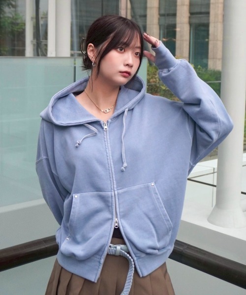 INTER FACTORY（インターファクトリー） パーカー kurumi - スタッズ