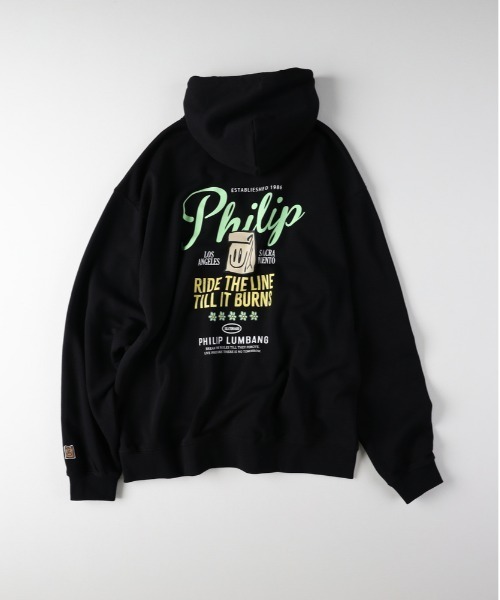 Right-on(ライトオン) パーカー 「Philip Lumbang」プリント Right-on(ライトオン) パーカー 「Philip Lumbang」プリント