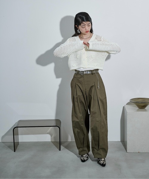 新品♡フラワーモチーフカーデ THE Yon カーディガン フラワーモチーフ透かし編みニットカーデ
