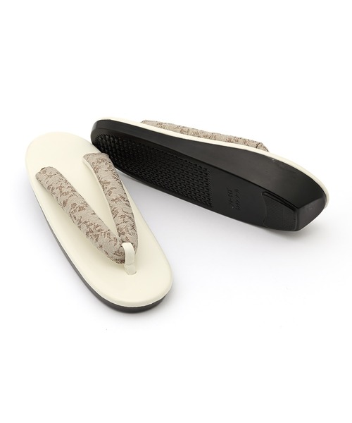 振袖からカジュアル着物までマルチに履ける滑り止め付きのウレタン草履 レディース | SOUBIEN | 25