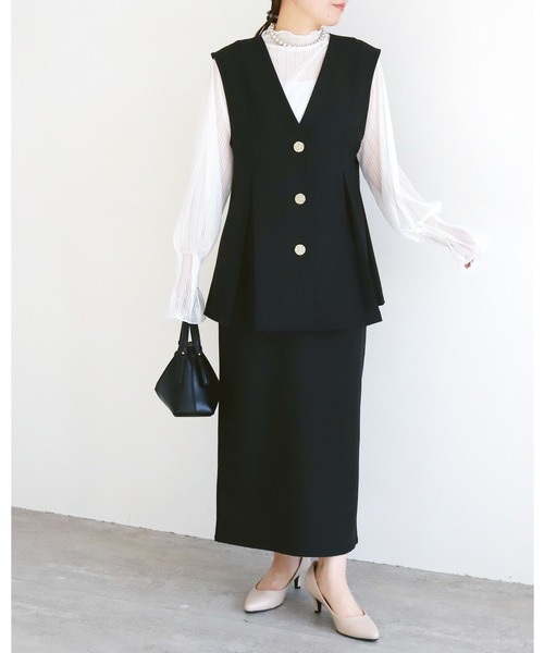 reca（レカ） セットアップ Vネック金ボタンベスト×Hラインロング