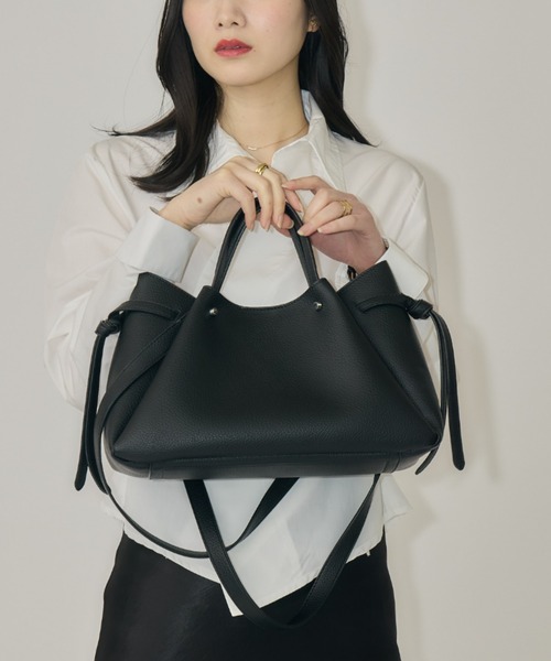 NEUNA（ヌナ） トートバッグ 「iPadがすっぽり入る＆ポーチ付き