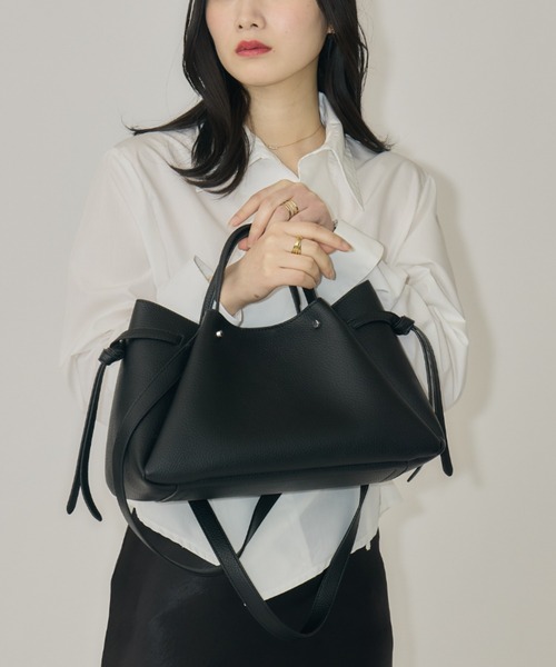 NEUNA（ヌナ） トートバッグ 「iPadがすっぽり入る＆ポーチ付き