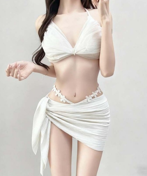 gossip!ロサンゼルス 水着 「Y2Kガーリー」レトロフラワー3点セット