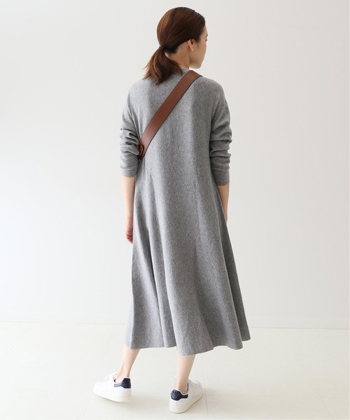 新品タグ付き　SLOBE IENA 22AW ウォッシャブルフレアワンピース ウォッシャブルフレアワンピース | スローブ イエナ(SLOBE IENA
