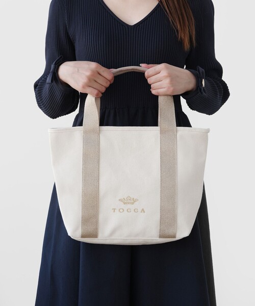 TOCCA（トッカ） トートバッグ LUMINA STRADA CANVAS TOTE キャンバス
