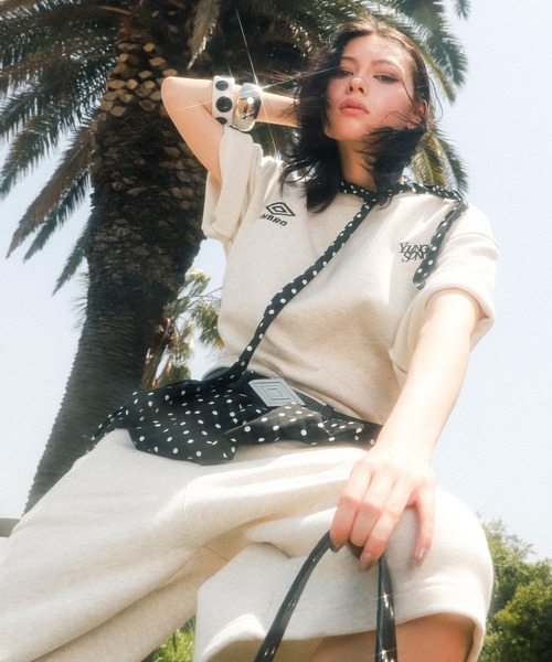 Younger Song tシャツ 「限定」UMBRO/アンブロ Song/ヤンガー