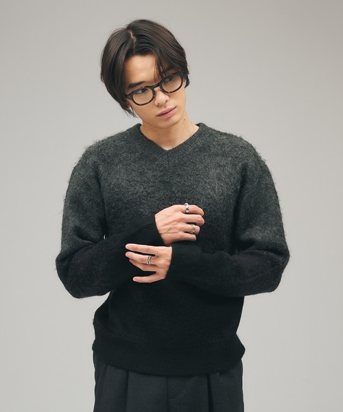セーター ニット Shallow V-Neck Gradation Shaggy Knit / 浅Vネック 