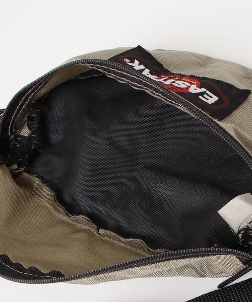 「EASTPAK」 ワンポイントショルダーバッグ - グリーン メンズ_画像4